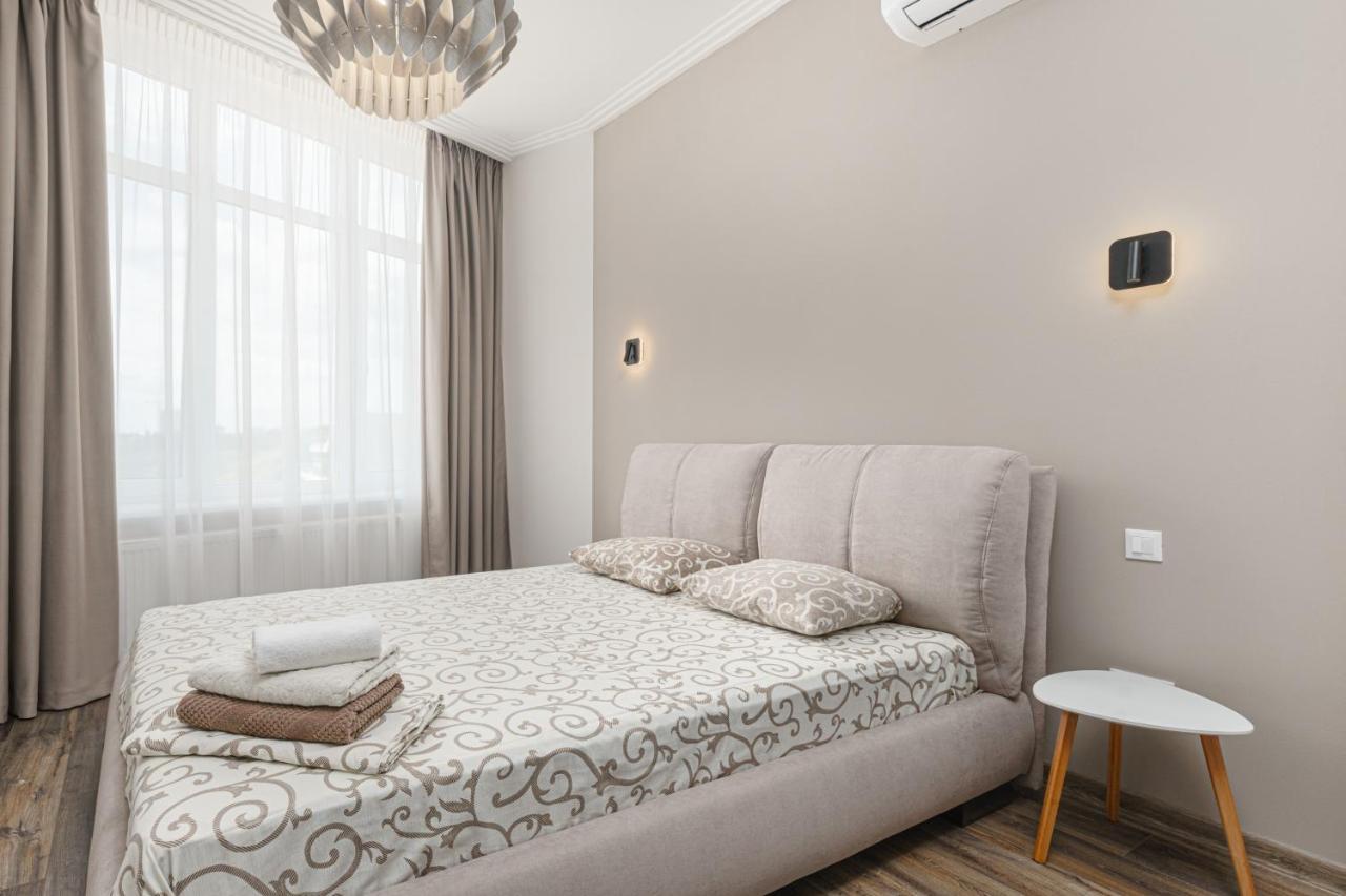 Sea Symphony 2-Bedrooms Apartment オデッサ エクステリア 写真