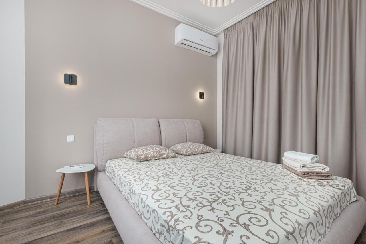 Sea Symphony 2-Bedrooms Apartment オデッサ エクステリア 写真